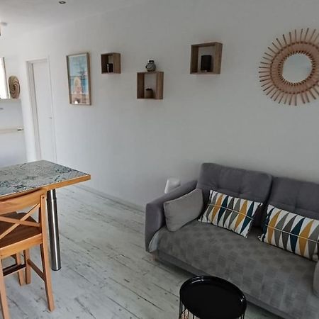 Appartement 2 Pieces, 1 Chambre, Terrasse กูฌ็อง-เมสทราส ภายนอก รูปภาพ